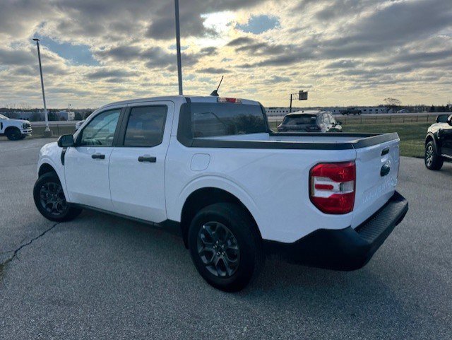 Certified 2024 Ford Maverick XLT w/ Equipment Group 300A Standard image 3