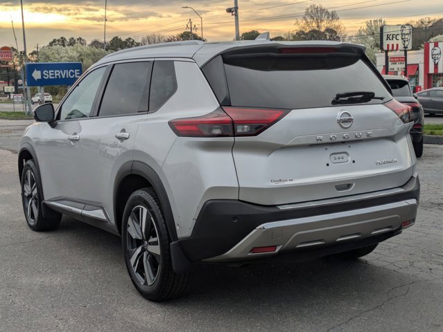 Used 2021 Nissan Rogue Platinum FWD image 6