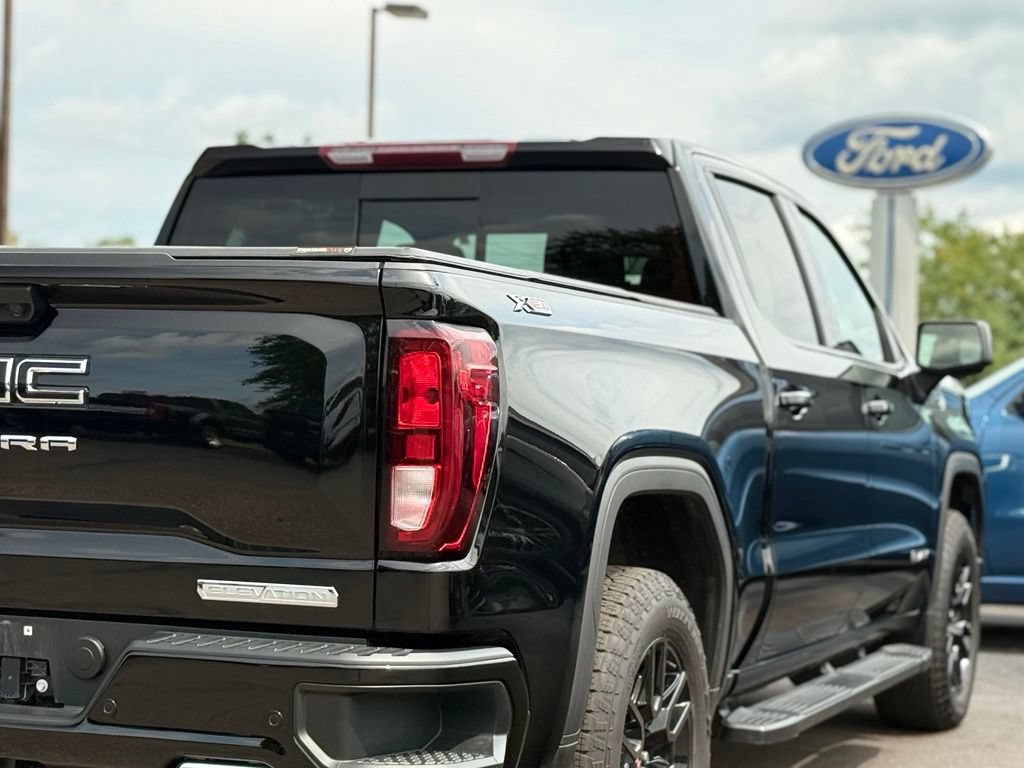 Used 2024 GMC Sierra 1500 Elevation w/ Elevation Premium Package AWD/4WD image 27