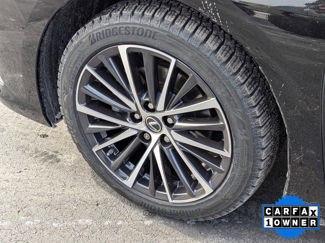 Used 2023 Lexus ES 350 w/ Premium Package image 11