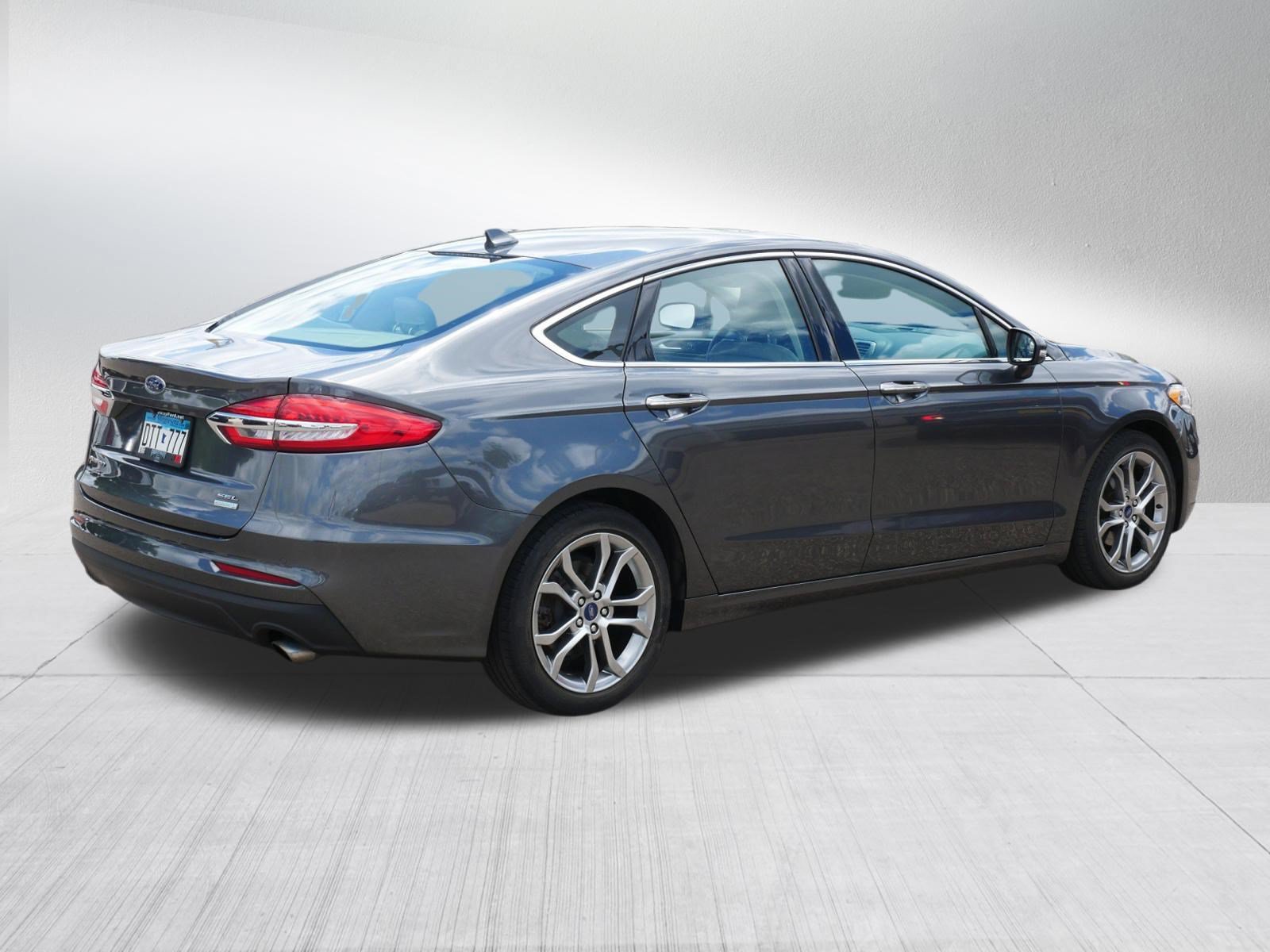 Certified 2019 Ford Fusion SEL FWD image 7