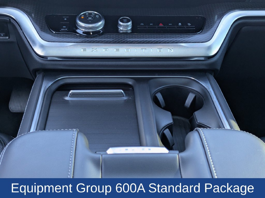Certified 2025 Ford Expedition Max Platinum w/ Stealth Performance Package AWD/4WD image 27