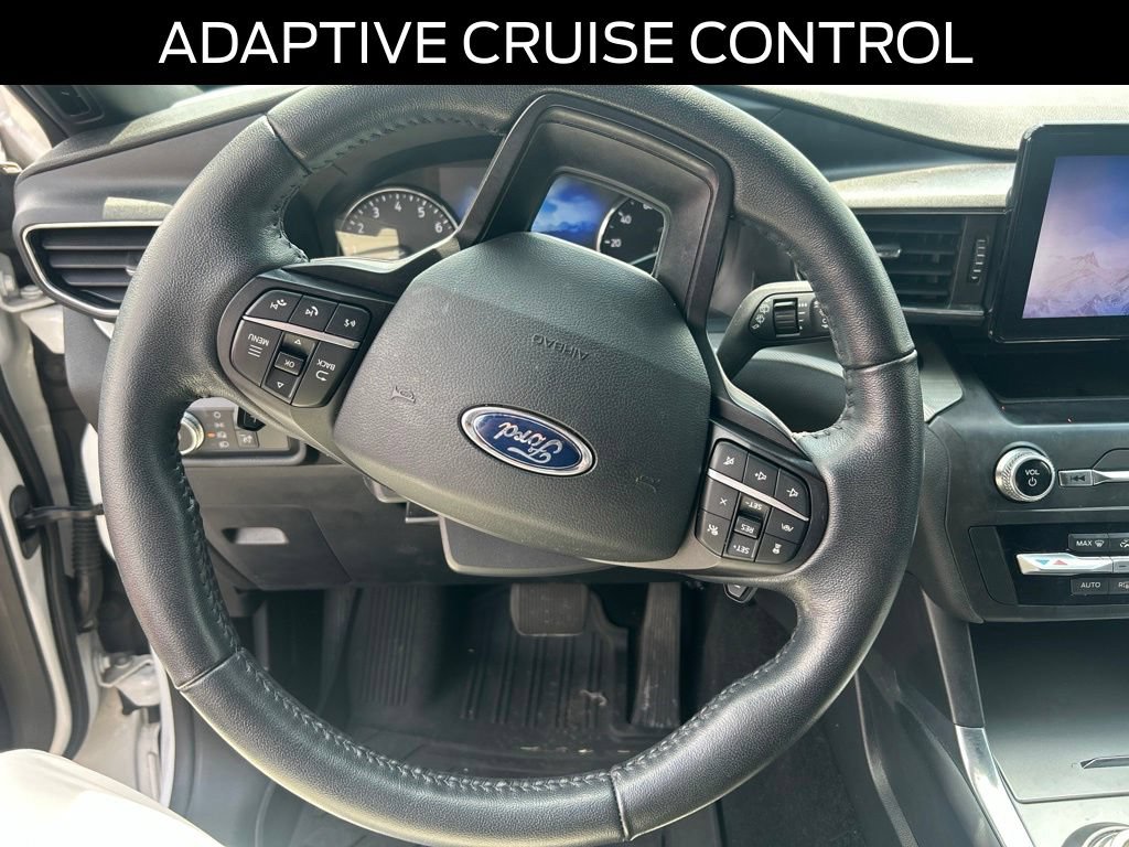 Certified 2020 Ford Explorer XLT w/ Equipment Group 202A AWD/4WD image 17