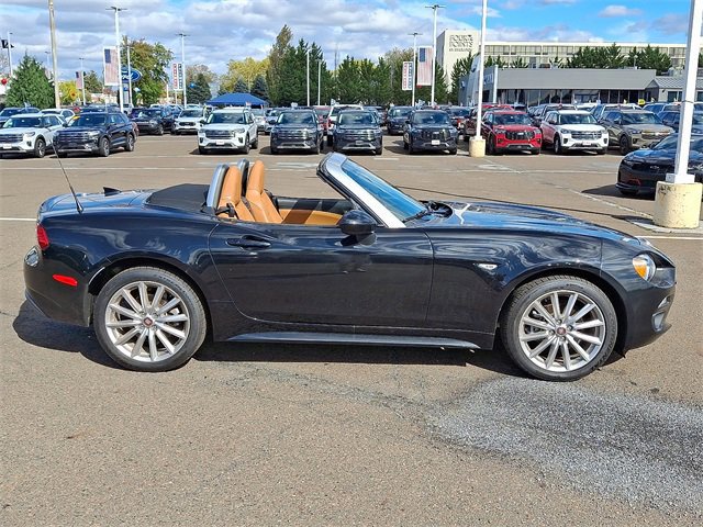 Used 2018 FIAT 124 Spider Lusso w/ Convenience Group image 5