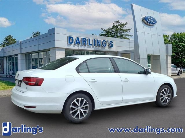 Used 2017 Volkswagen Jetta SE FWD image 5
