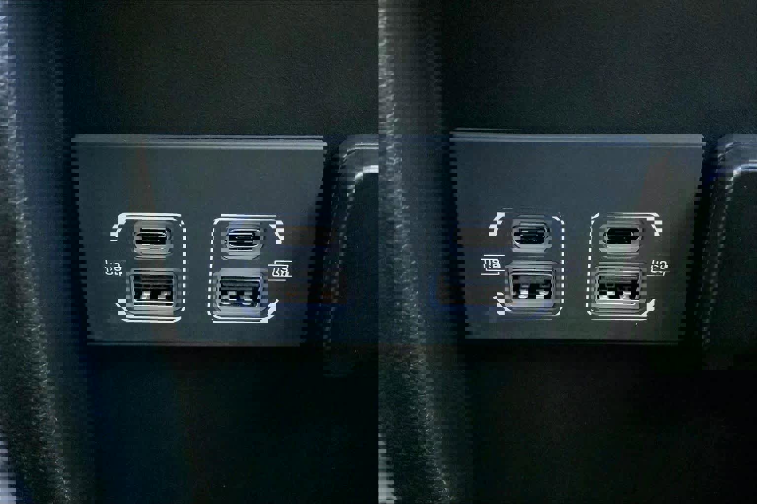 Used 2022 Jeep Cherokee Latitude Lux w/ Mopar Interior Package image 33