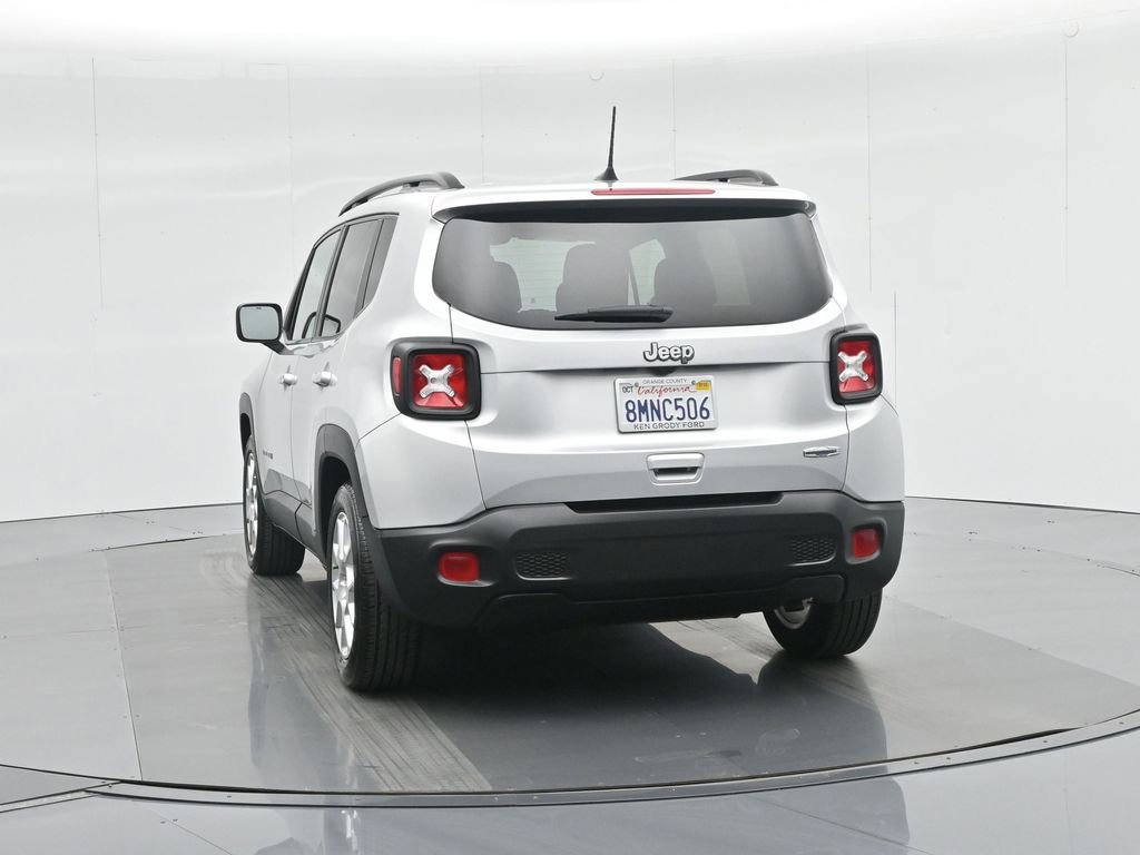 Used 2019 Jeep Renegade Latitude image 18