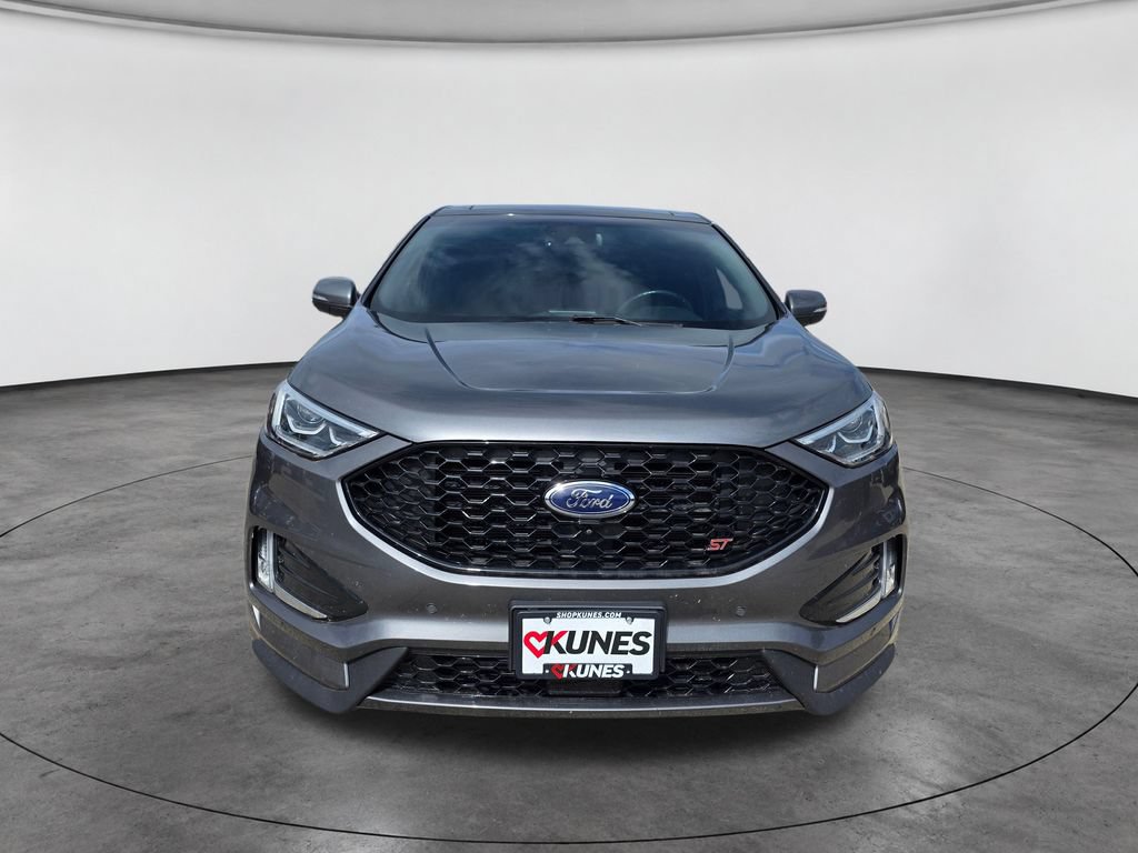 Certified 2022 Ford Edge ST w/ Equipment Group 401A AWD/4WD image 2