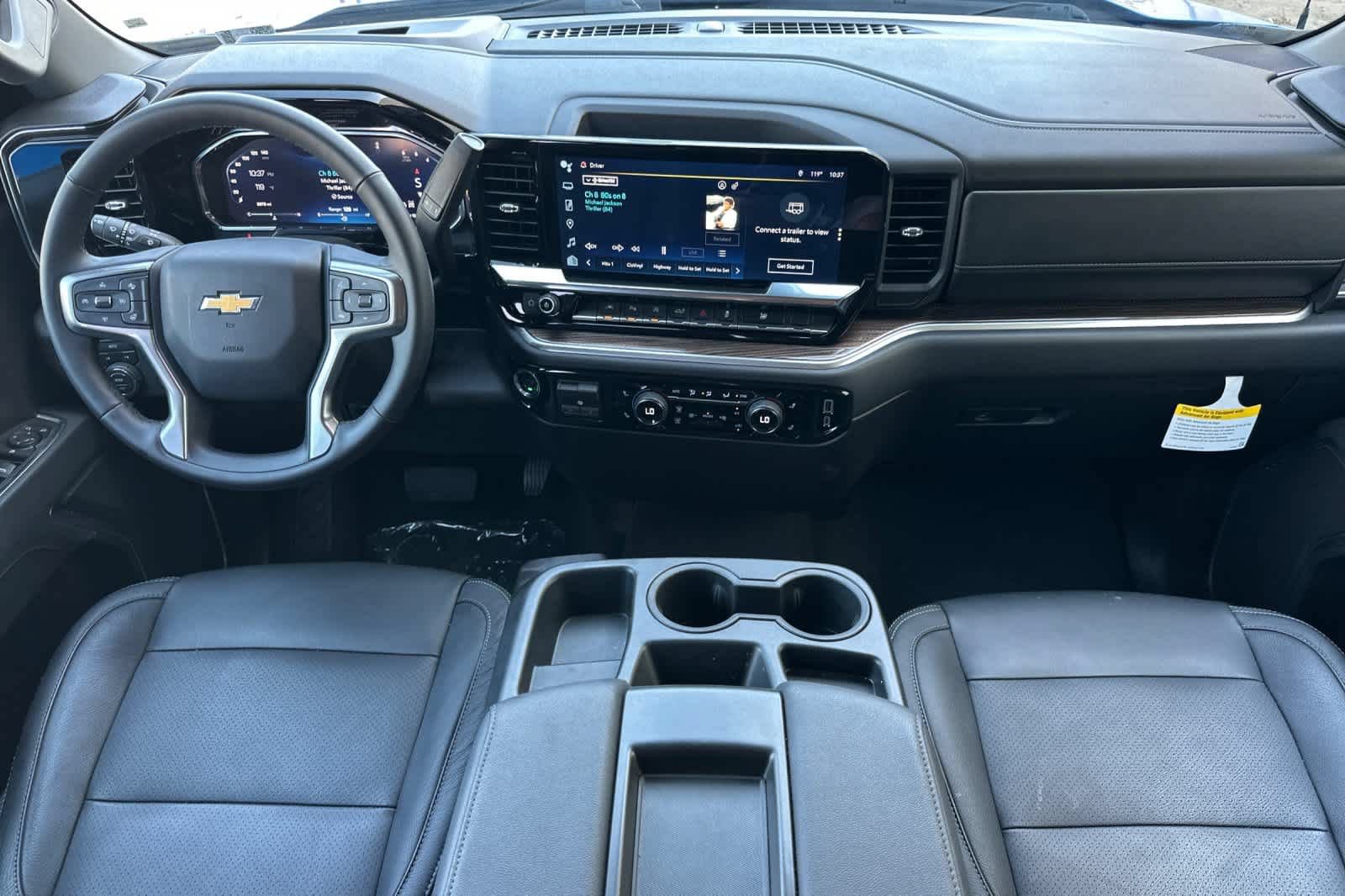 Used 2026 Chevrolet Silverado 1500 LT w/ Safety Package AWD/4WD image 3