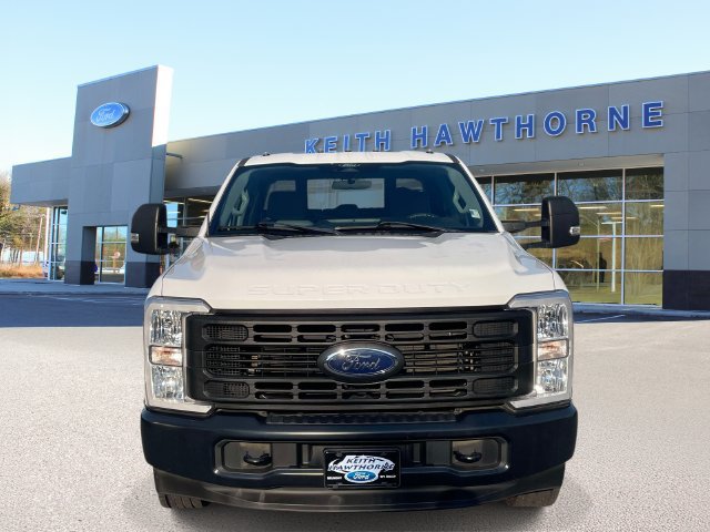 Certified 2024 Ford F350 XL RWD image 2
