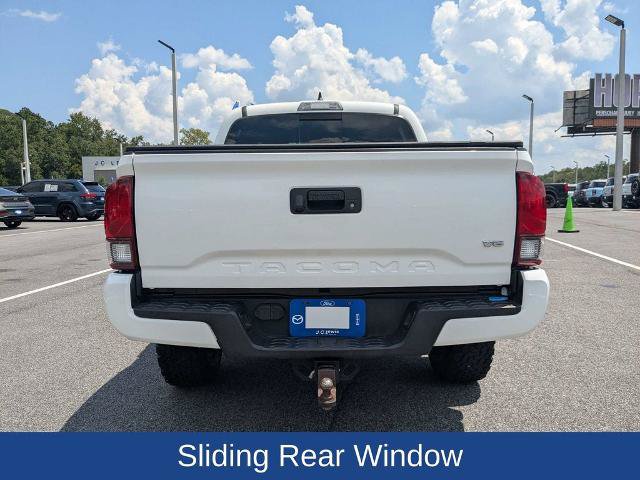 Used 2019 Toyota Tacoma TRD Sport AWD/4WD image 5