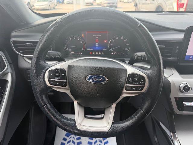 Certified 2022 Ford Explorer XLT w/ Equipment Group 202A AWD/4WD image 16