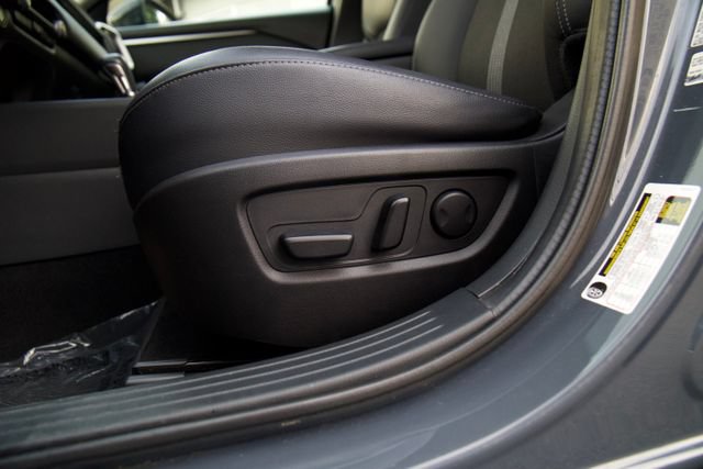 Used 2024 MAZDA CX-50 AWD 2.5 S w/ Convenience Package image 15