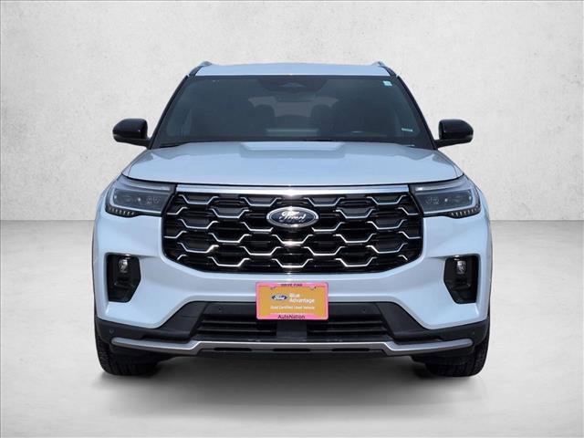 Certified 2025 Ford Explorer Platinum w/ LUX Leather Package image 8