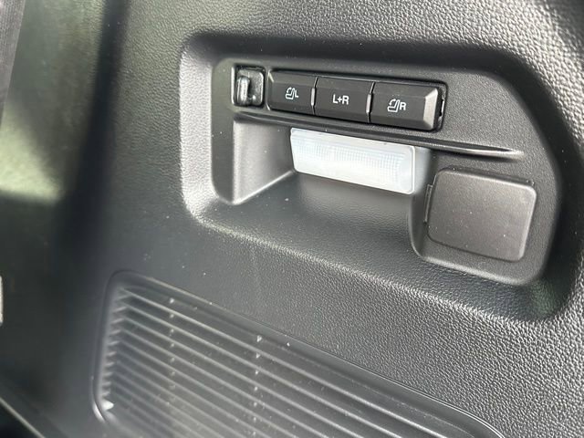 Certified 2023 Ford Explorer Limited AWD/4WD image 12