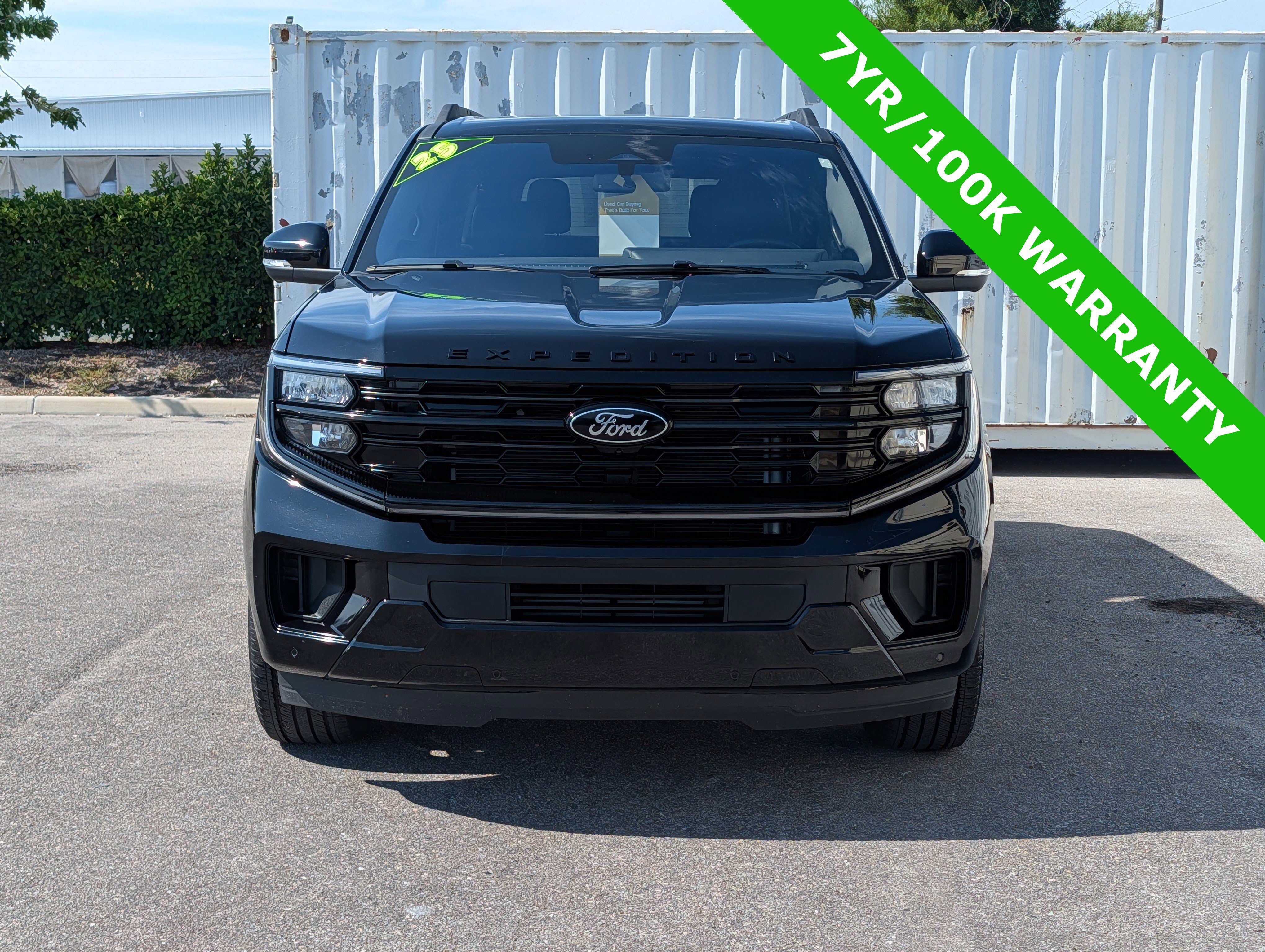 Certified 2025 Ford Expedition Max Platinum w/ Stealth Appearance Package AWD/4WD image 8