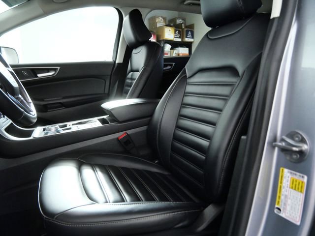 Certified 2024 Ford Edge SEL w/ Convenience Package AWD/4WD image 16