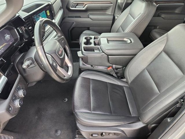Used 2025 GMC Sierra 1500 SLT AWD/4WD image 12