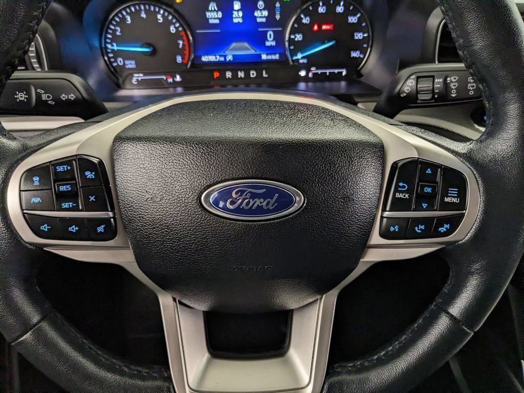 Certified 2024 Ford Explorer XLT w/ Equipment Group 202A RWD image 61
