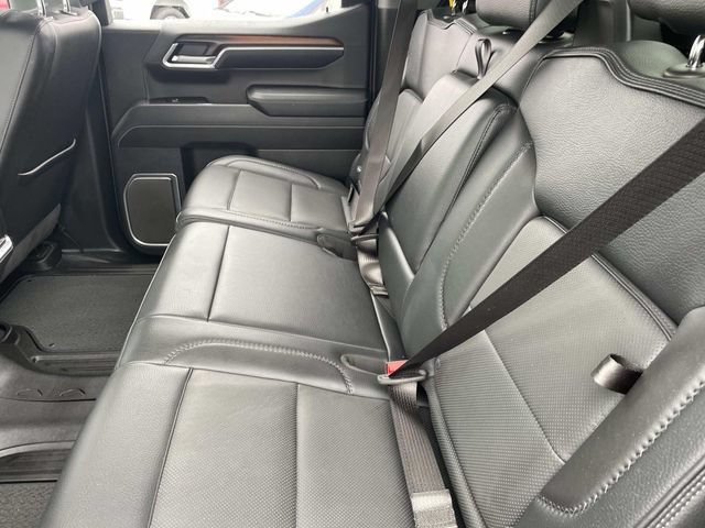 Used 2025 GMC Sierra 1500 Denali w/ Technology Package AWD/4WD image 15