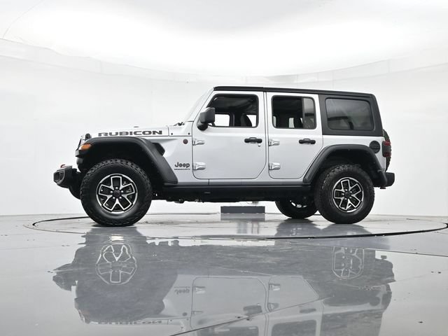 Used 2024 Jeep Wrangler Unlimited Rubicon AWD/4WD image 40