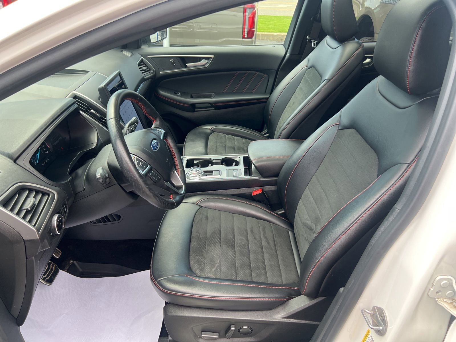 Certified 2023 Ford Edge ST-Line AWD/4WD image 27