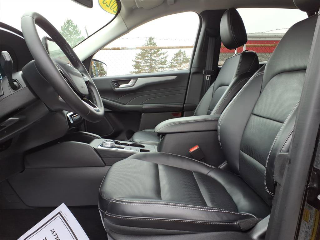 Certified 2023 Ford Escape Platinum image 14