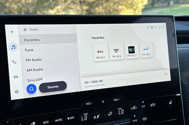 Used 2025 Subaru Solterra Limited w/ Limited Package image 15