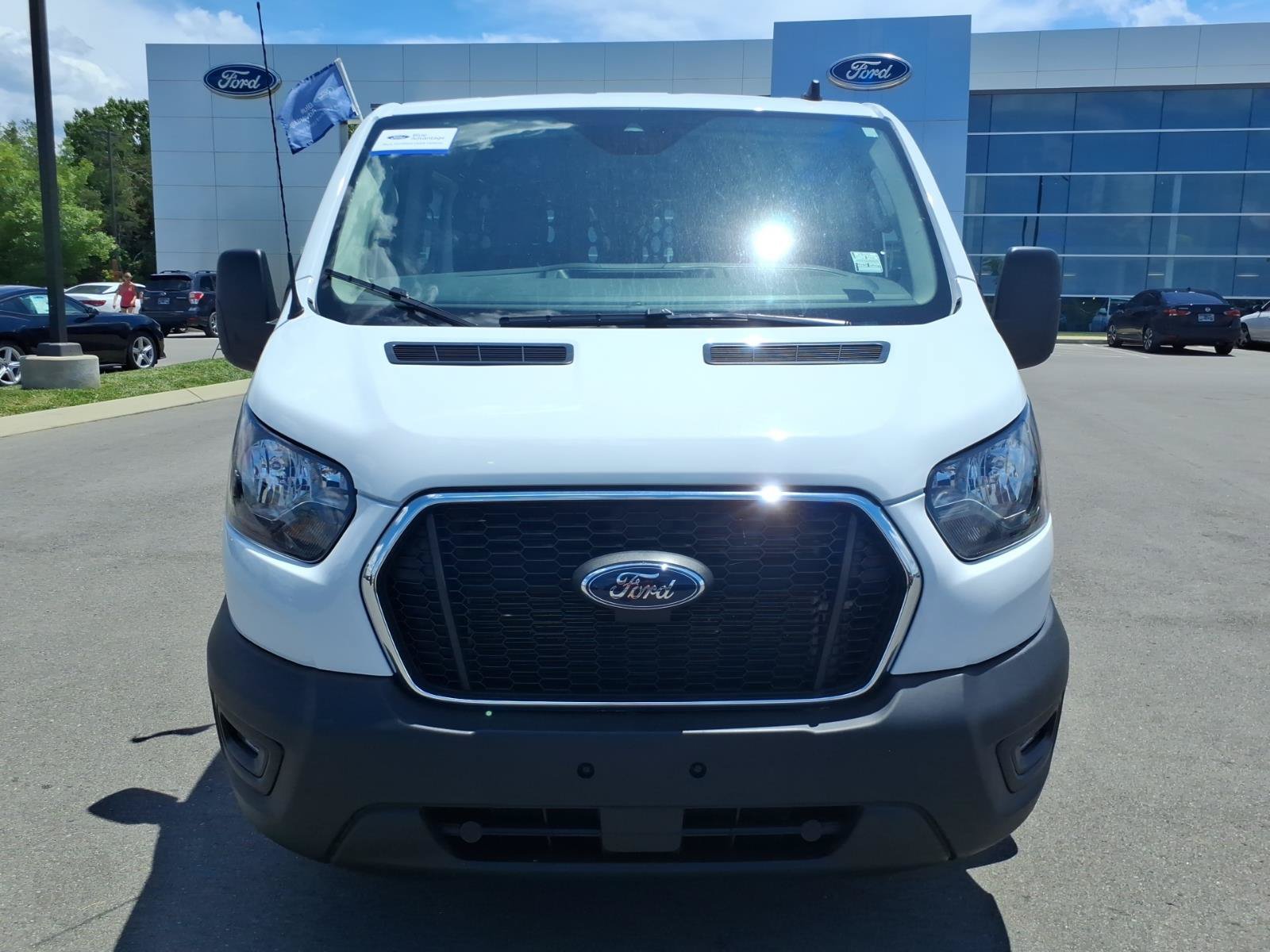 Certified 2025 Ford Transit 250 Low Roof w/ Exterior Upgrade Package RWD image 8