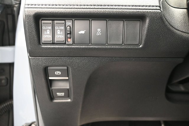 Used 2025 Honda Odyssey Sport-L image 8