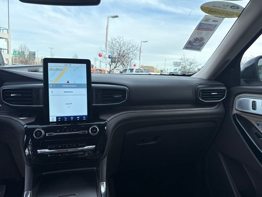 Certified 2023 Ford Explorer Platinum w/ Technology Package image 16