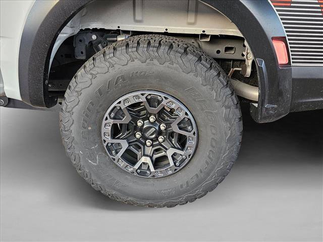 Certified 2025 Ford F150 Raptor w/ Equipment Group 803A Raptor R AWD/4WD image 20