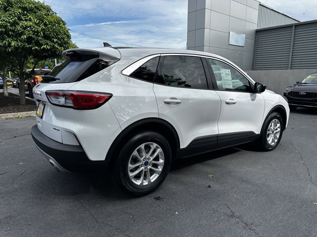 Certified 2022 Ford Escape SE w/ Convenience Package AWD/4WD image 5
