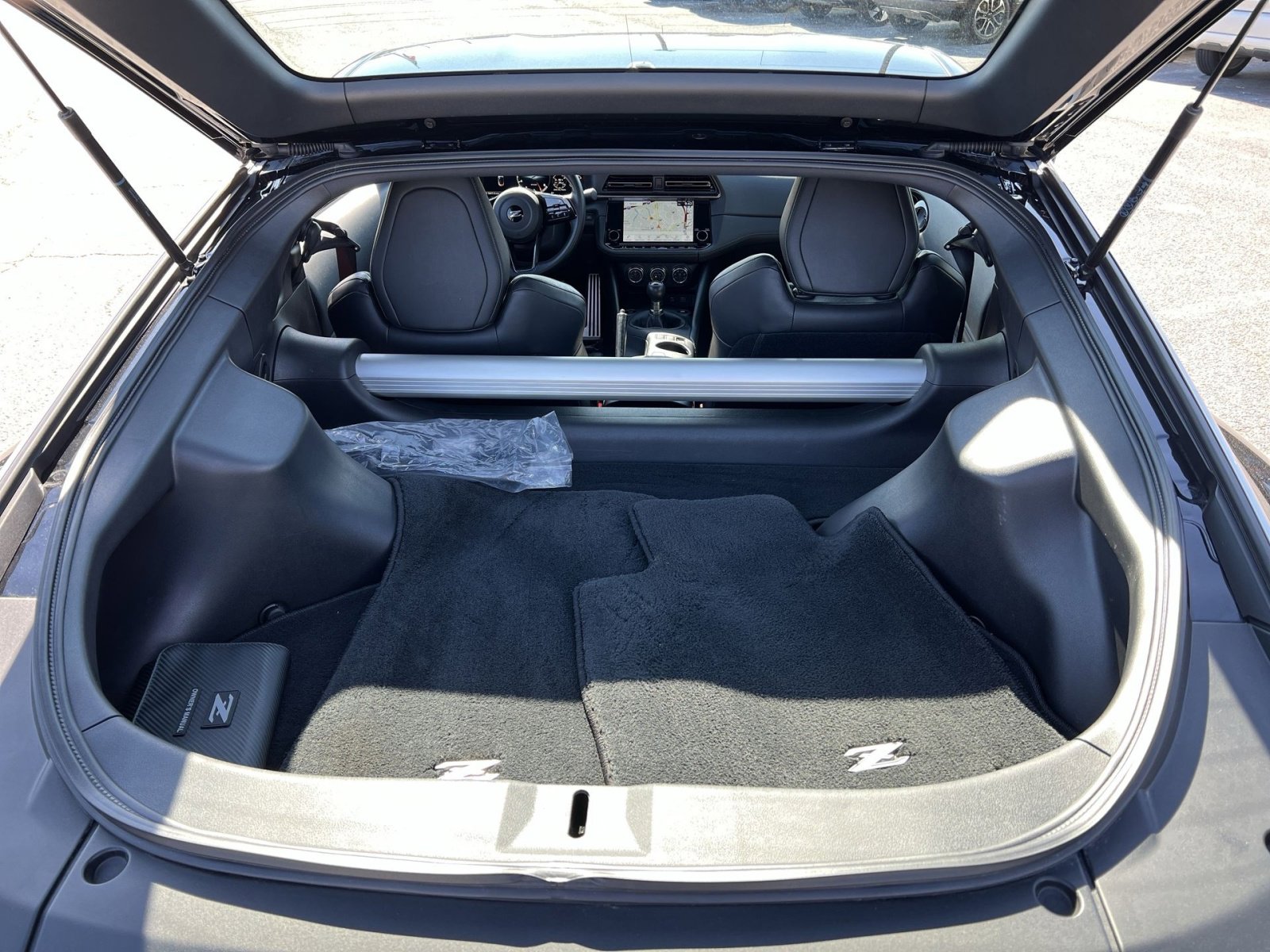 Used 2024 Nissan Z Performance w/ Floor Mat Package RWD image 31