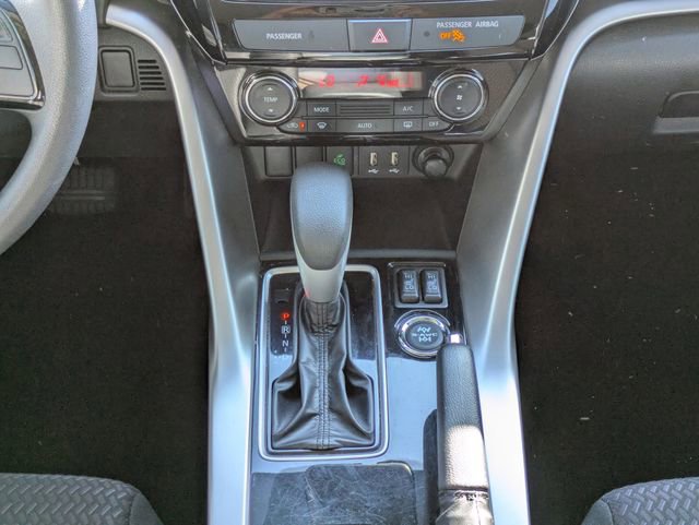 Used 2024 Mitsubishi Eclipse Cross LE AWD/4WD image 18