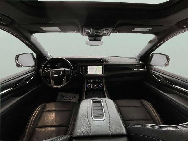 Used 2023 GMC Yukon XL Denali w/ Denali Reserve Package AWD/4WD image 30