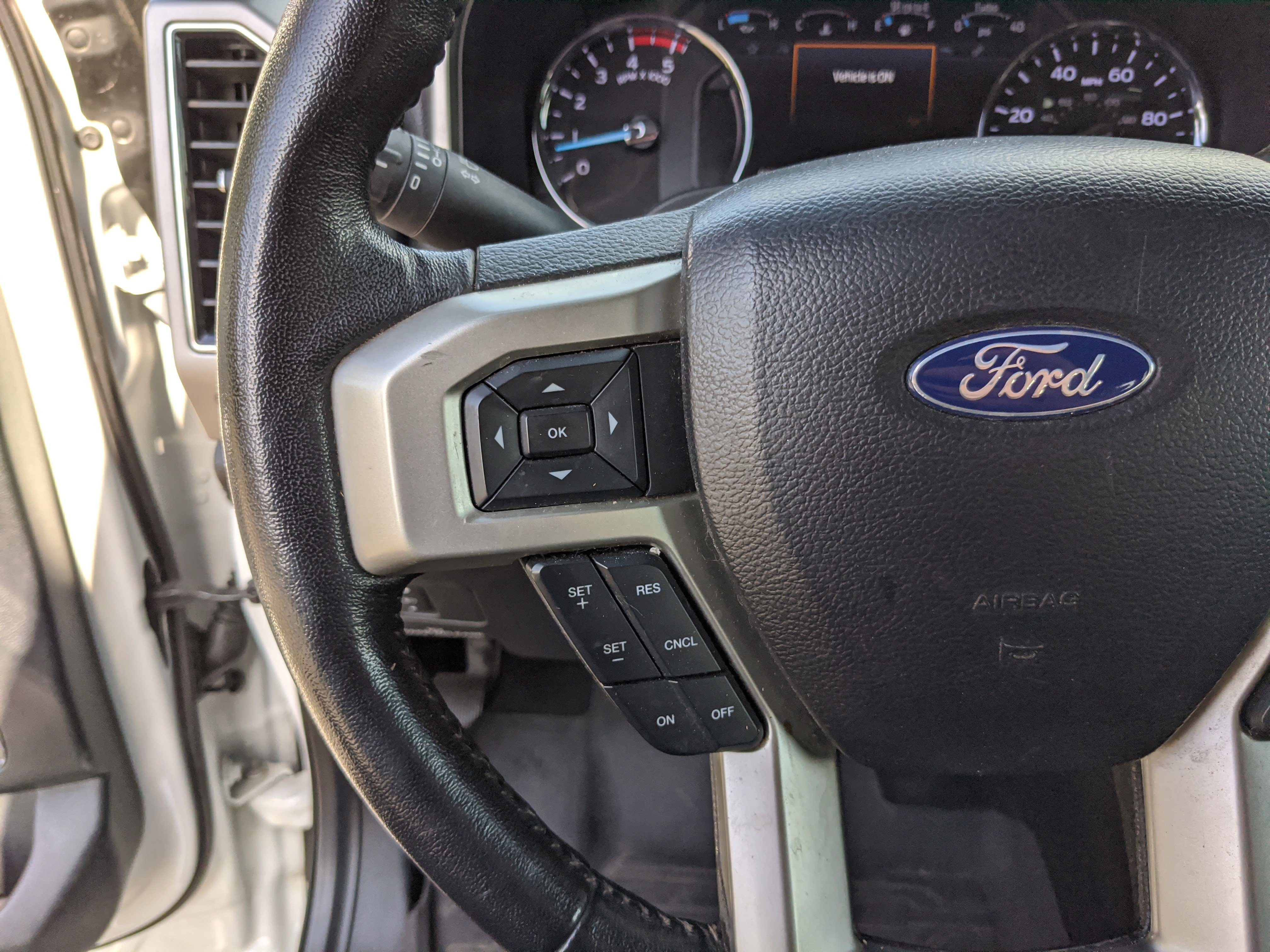 Certified 2021 Ford F350 Lariat w/ Chrome Package image 29