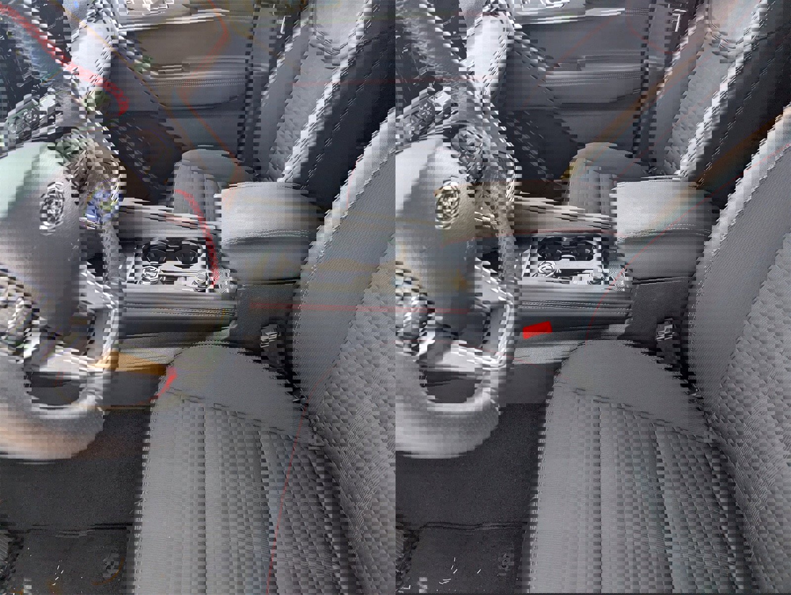 Certified 2025 Ford Explorer ST-Line w/ ST-Line Street Pack image 26