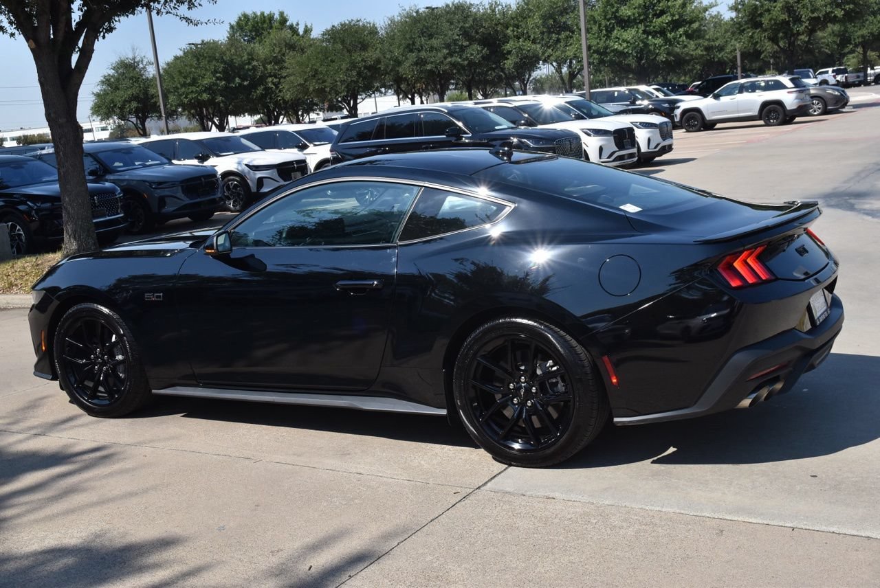 Certified 2026 Ford Mustang GT Premium RWD image 11