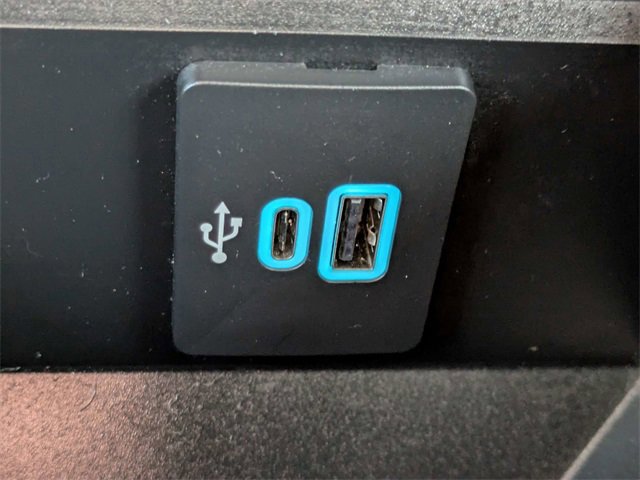 Certified 2024 Ford F350 Lariat w/ Lariat Ultimate Package image 21