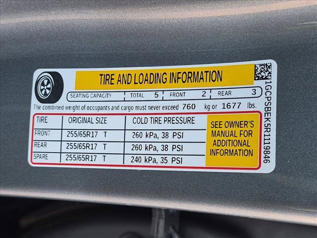Used 2024 Chevrolet Colorado W/T w/ Safety Package RWD image 26