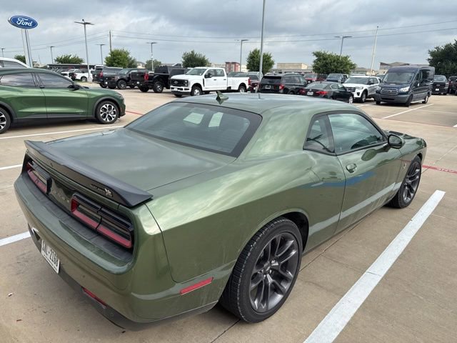 Used 2022 Dodge Challenger R/T Scat Pack RWD image 4