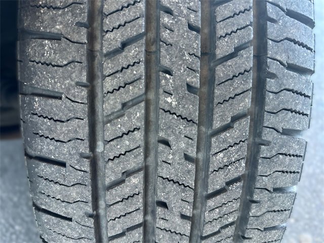 Used 2020 Jeep Grand Cherokee Laredo image 11