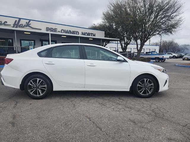 Used 2024 Kia Forte LXS image 2