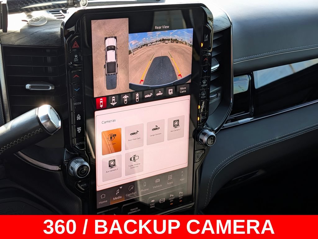 Used 2025 RAM 2500 Limited AWD/4WD image 9