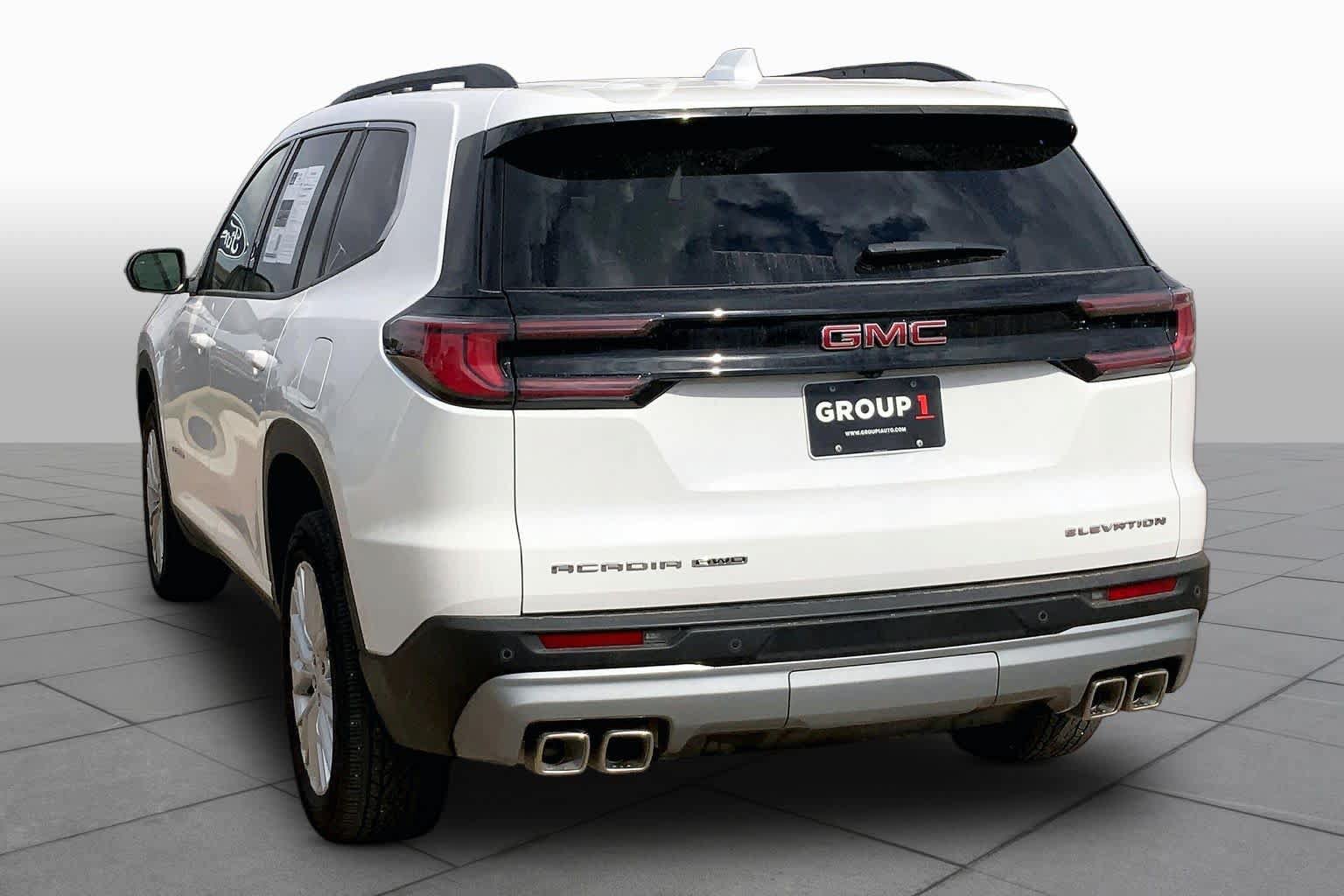 Used 2026 GMC Acadia Elevation w/ Elevation Premium Package AWD/4WD image 12