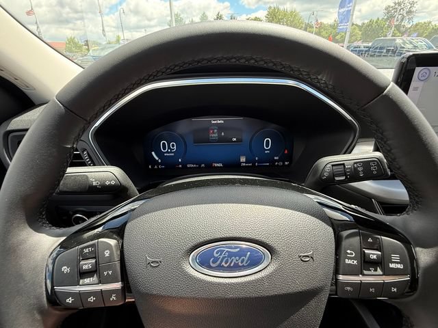 Certified 2023 Ford Escape Platinum AWD/4WD image 19