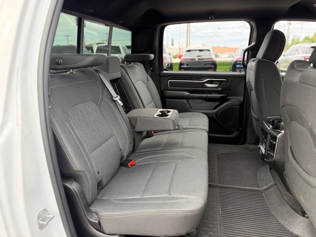 Used 2019 RAM 1500 Big Horn AWD/4WD image 16