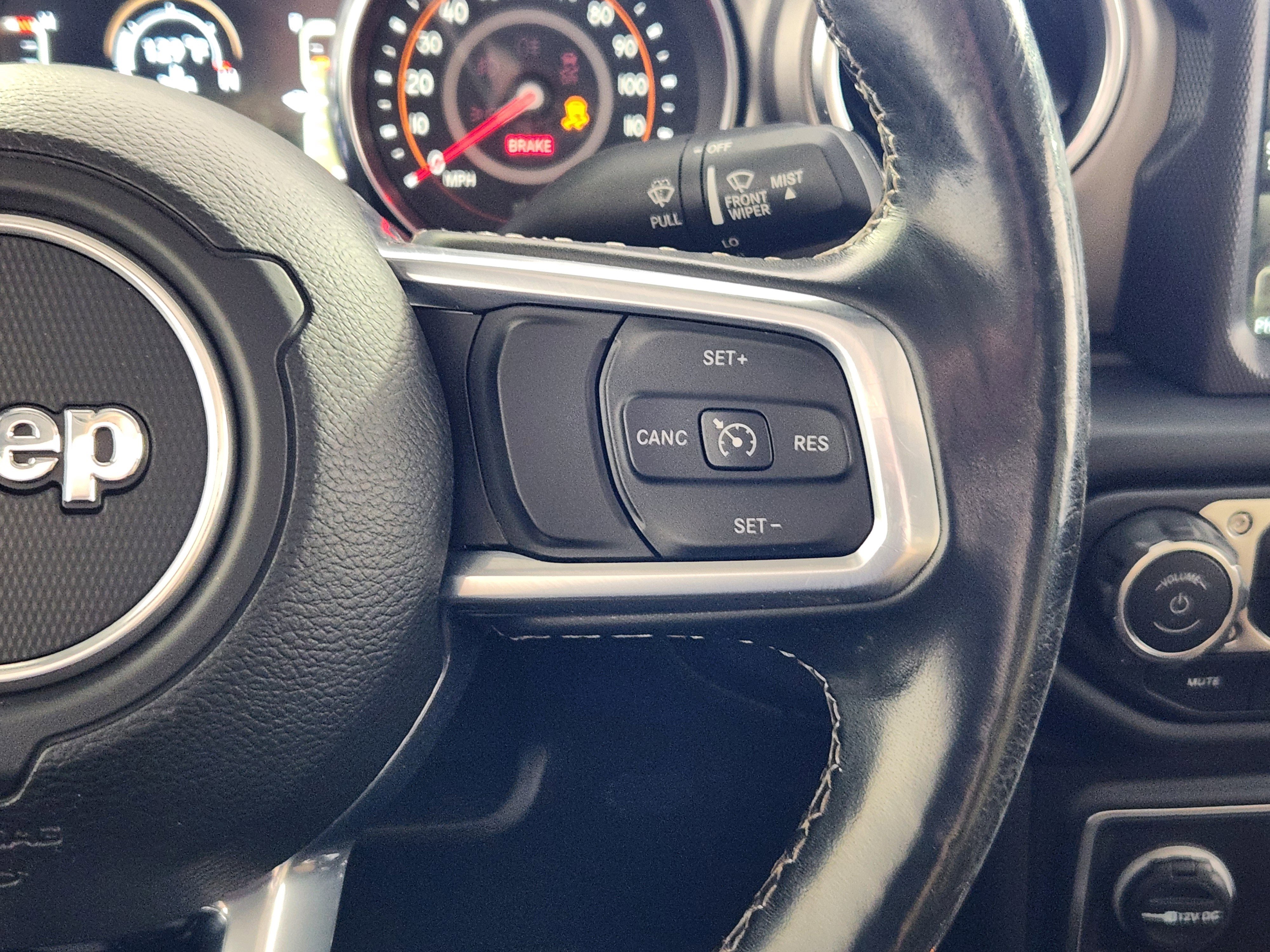 Used 2020 Jeep Gladiator Rubicon w/ Uconnect 4C Nav & Sound Group image 18