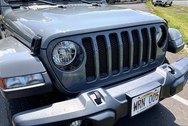 Used 2022 Jeep Wrangler Unlimited Sahara AWD/4WD image 31